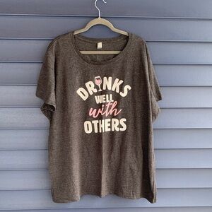 Women's Charcoal Graphic Tee - Short Sleeve